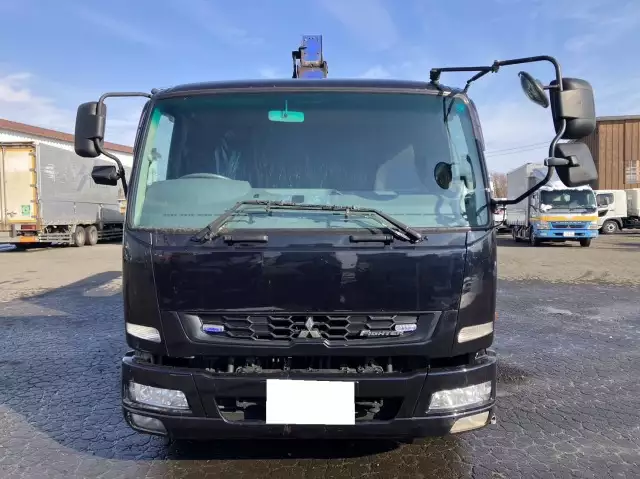 平成25年09月中古増トンクレーン付三菱ふそうファイターの画像2