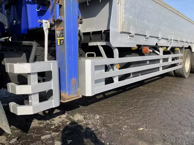 平成25年09月中古増トンクレーン付三菱ふそうファイターの画像18