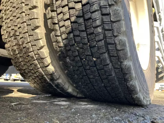 平成25年09月中古増トンクレーン付三菱ふそうファイターの画像33