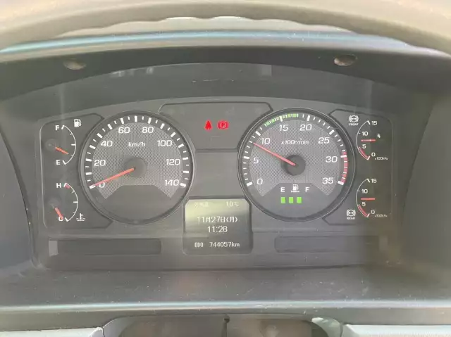 平成25年09月中古増トンクレーン付三菱ふそうファイターの画像40