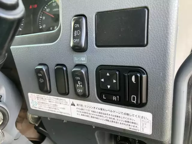 平成25年09月中古増トンクレーン付三菱ふそうファイターの画像47