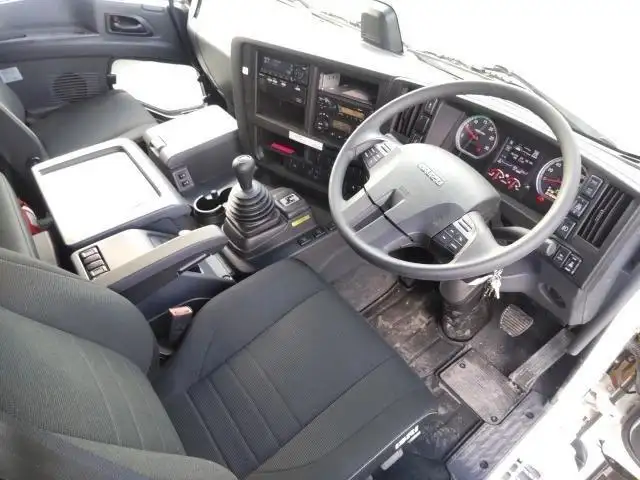 令和04年10月中古大型アルミバン・ウィングいすゞギガの画像16