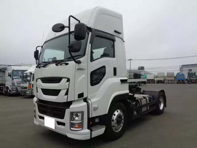 令和04年07月中古大型トラクタヘッドいすゞギガの画像1