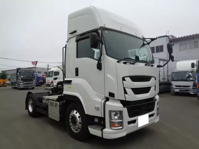 令和04年07月中古大型トラクタヘッドいすゞギガの画像3