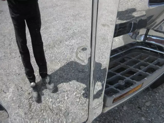 令和02年05月中古大型トラクタヘッド日産UDクオンの画像50