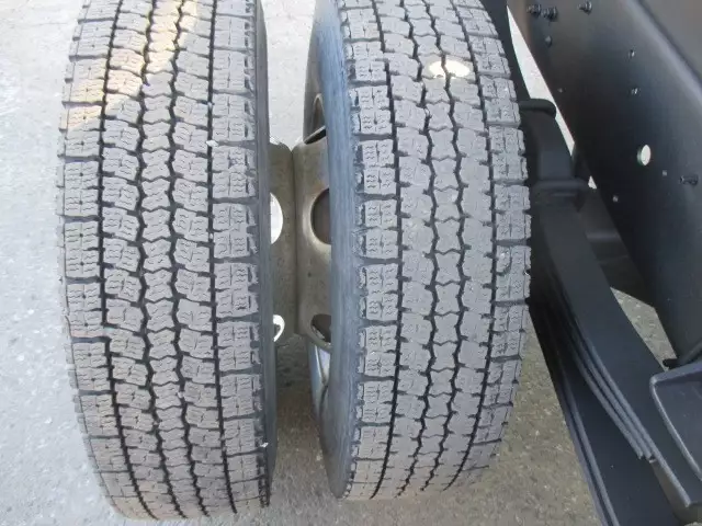 平成27年11月中古中型日野日野の画像16