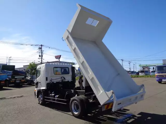 令和05年04月中古中型ダンプ日野レンジャーの画像12