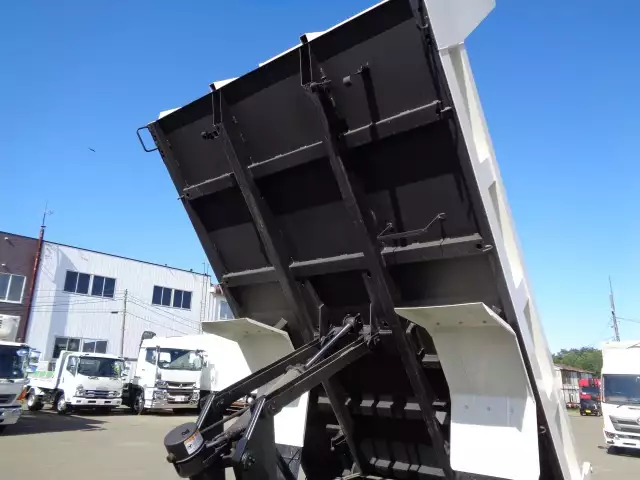 令和05年04月中古中型ダンプ日野レンジャーの画像16