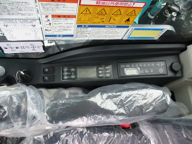新品  未使用  R5年  コベルコSK210D-10  0.7パワーショベル  解体仕様  2面ガード+トップガード  KV800PRニブラーの画像11