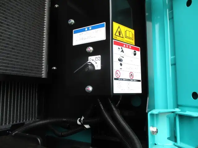 新品  未使用  R5年  コベルコSK210D-10  0.7パワーショベル  解体仕様  2面ガード+トップガード  KV800PRニブラーの画像51