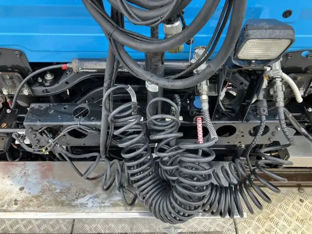 令和01年/平成31年12月中古大型トラクタヘッド日産UDクオンの画像11