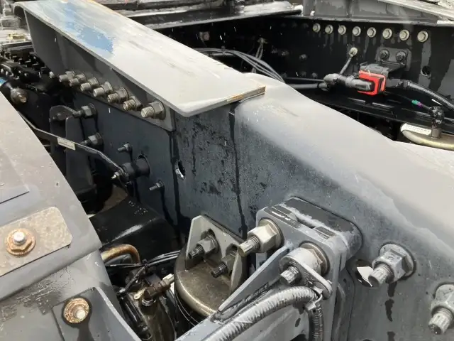 令和01年/平成31年12月中古大型トラクタヘッド日産UDクオンの画像19