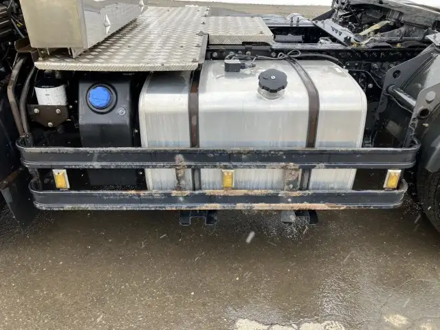 令和01年/平成31年12月中古大型トラクタヘッド日産UDクオンの画像23