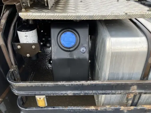 令和01年/平成31年12月中古大型トラクタヘッド日産UDクオンの画像25