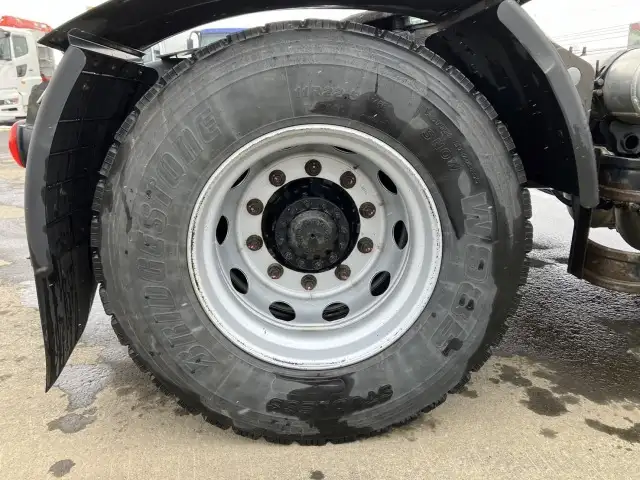 令和01年/平成31年12月中古大型トラクタヘッド日産UDクオンの画像27