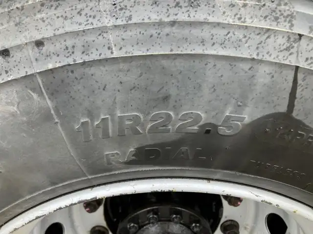 令和01年/平成31年12月中古大型トラクタヘッド日産UDクオンの画像28