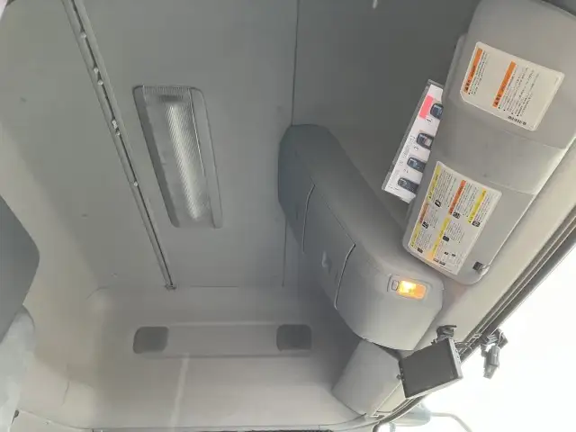 令和01年/平成31年12月中古大型トラクタヘッド日産UDクオンの画像31