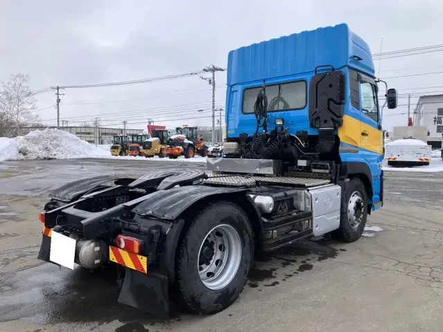 令和01年/平成31年12月中古大型トラクタヘッド日産UDクオンの画像5