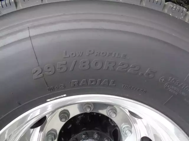 令和05年02月中古大型トラクタヘッド日産UDクオンの画像38