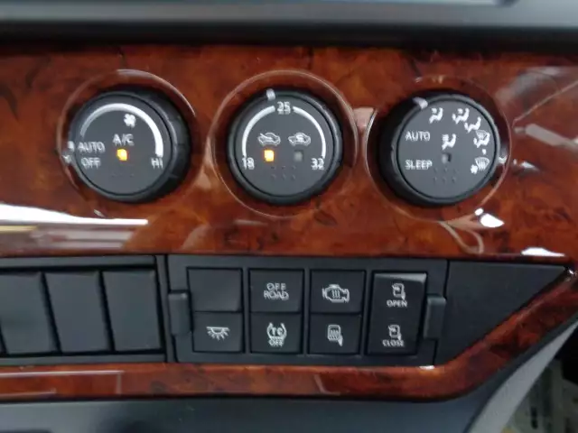 令和05年02月中古大型トラクタヘッド日産UDクオンの画像49