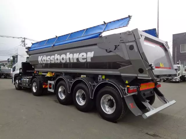 令和05年02月中古大型トラクタヘッド日産UDクオンの画像7