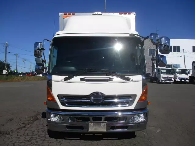 平成28年11月中古中型アルミバン・ウィング日野レンジャーの画像2