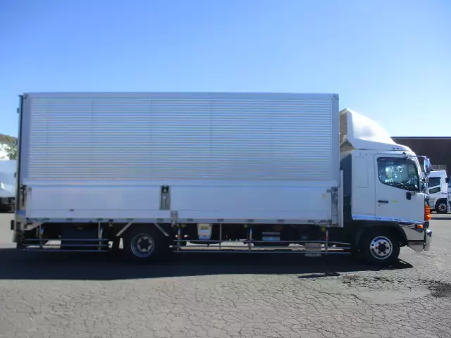 平成28年11月中古中型アルミバン・ウィング日野レンジャーの画像4