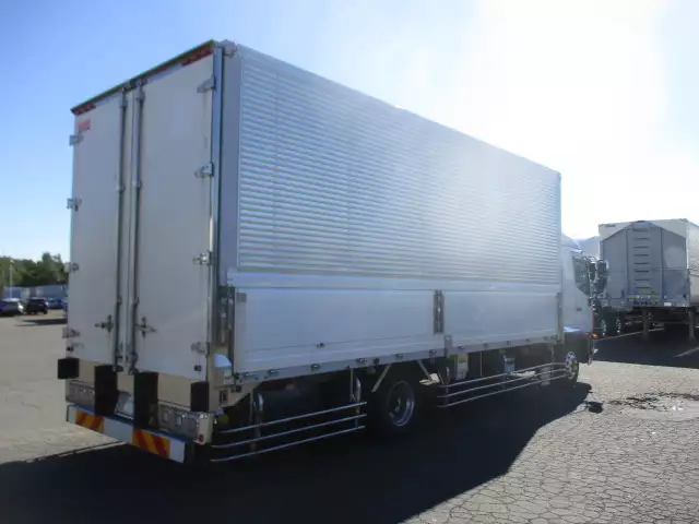 平成28年11月中古中型アルミバン・ウィング日野レンジャーの画像5