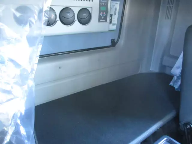 平成28年11月中古中型アルミバン・ウィング日野レンジャーの画像52