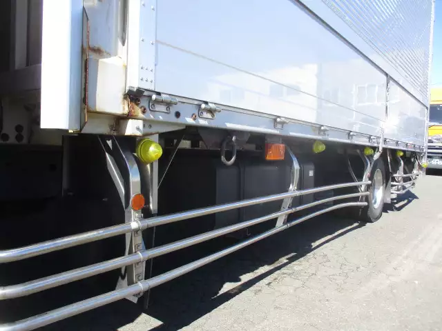 平成28年11月中古中型アルミバン・ウィング日野レンジャーの画像9