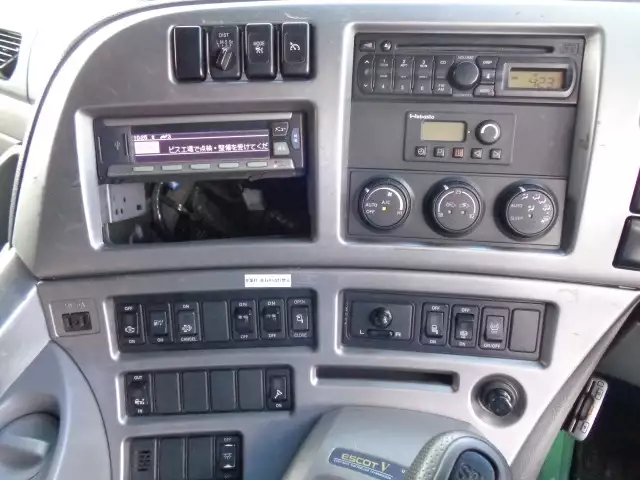 平成25年08月中古大型平ボディ日産UDクオンの画像33