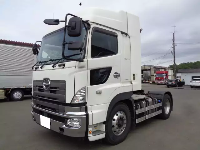 平成28年09月中古大型トラクタヘッド日野プロフィアの画像1