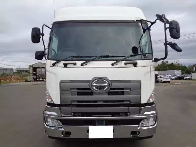 平成28年09月中古大型トラクタヘッド日野プロフィアの画像2