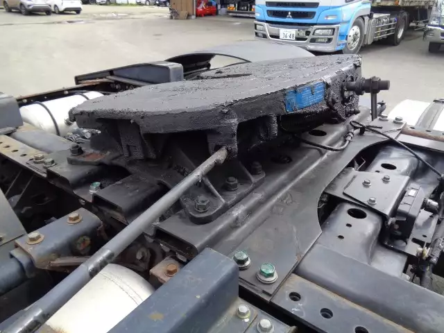 平成28年09月中古大型トラクタヘッド日野プロフィアの画像12