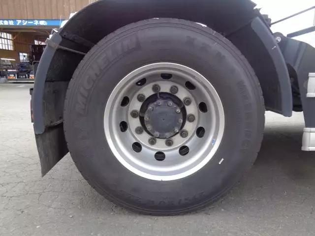 平成28年09月中古大型トラクタヘッド日野プロフィアの画像27