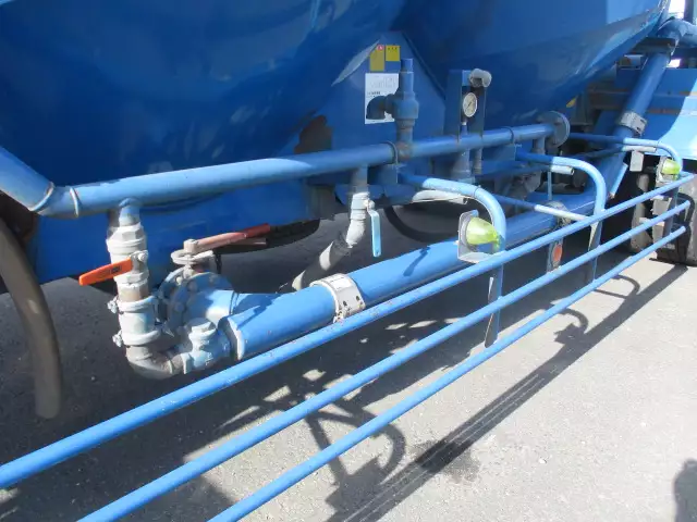 平成14年06月中古その他ミキサー車・高所作業車・その他特装車トレクストレクスの画像11