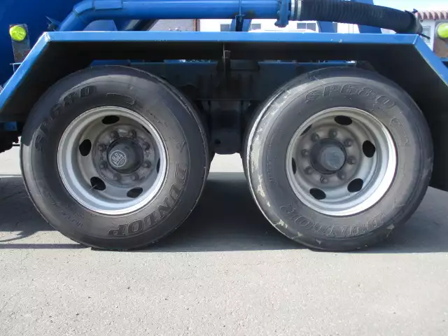 平成14年06月中古その他ミキサー車・高所作業車・その他特装車トレクストレクスの画像13