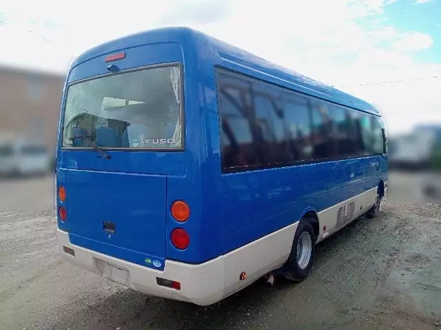 平成26年07月中古小型バス三菱ふそうローザの画像3