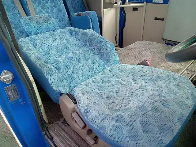 平成26年07月中古小型バス三菱ふそうローザの画像25