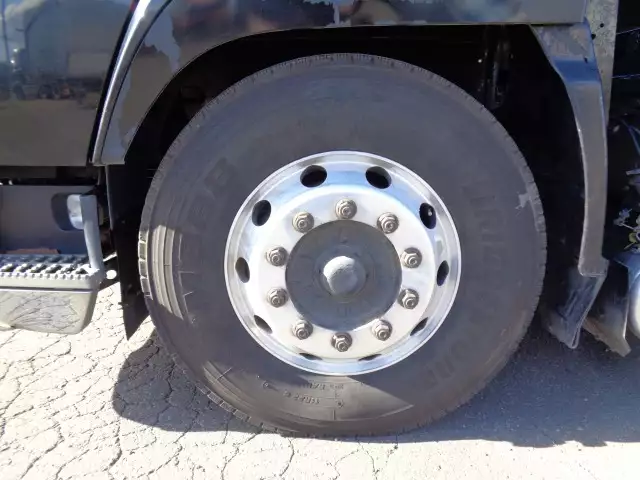 平成28年11月中古大型トラクタヘッドいすゞギガの画像14