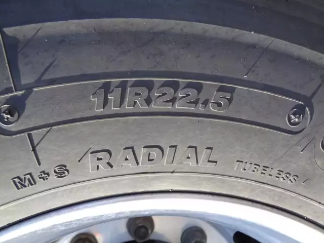 平成28年11月中古大型トラクタヘッドいすゞギガの画像16