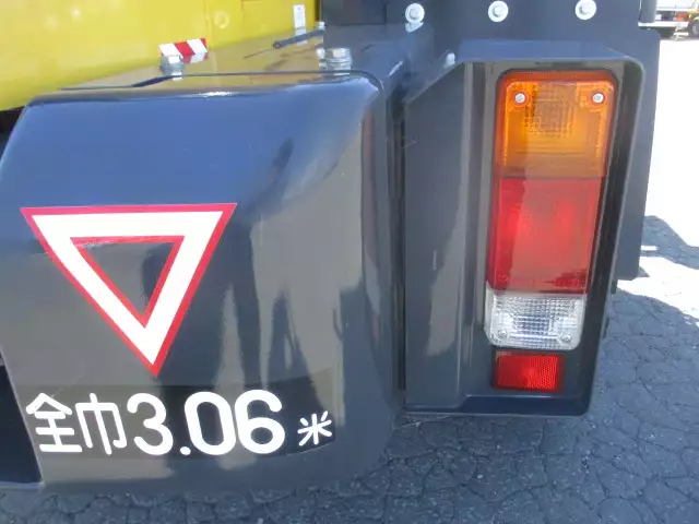 令和03年11月中古大型建設機械・フォークリフトコマツコマツの画像15