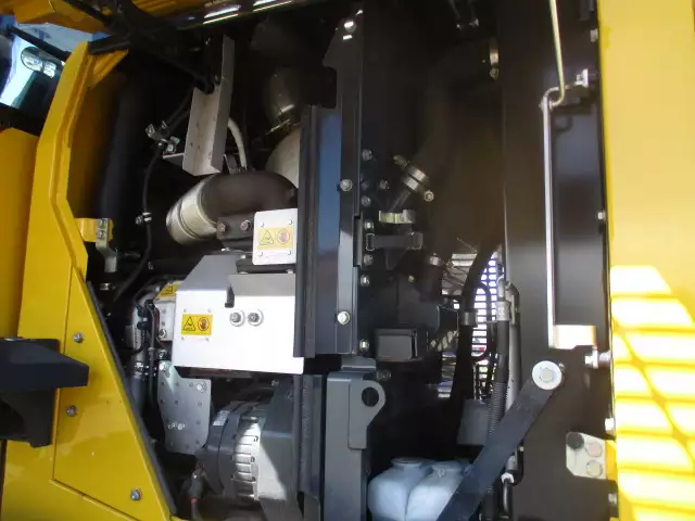 令和03年11月中古大型建設機械・フォークリフトコマツコマツの画像27