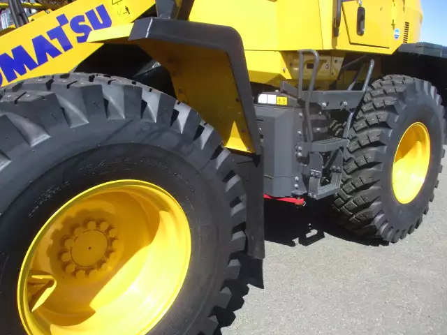 令和03年11月中古大型建設機械・フォークリフトコマツコマツの画像9