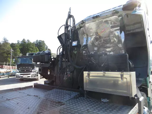 令和01年/平成31年09月中古大型トラクタヘッド三菱ふそうスーパーグレートの画像24