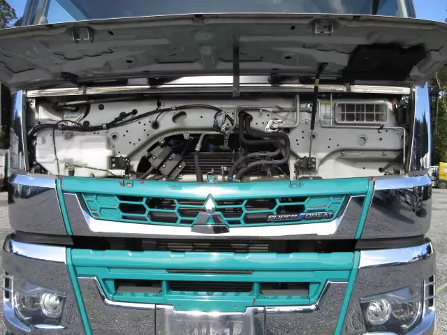 令和01年/平成31年09月中古大型トラクタヘッド三菱ふそうスーパーグレートの画像57