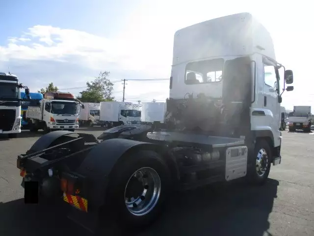 令和04年07月中古大型トラクタヘッドいすゞギガの画像5