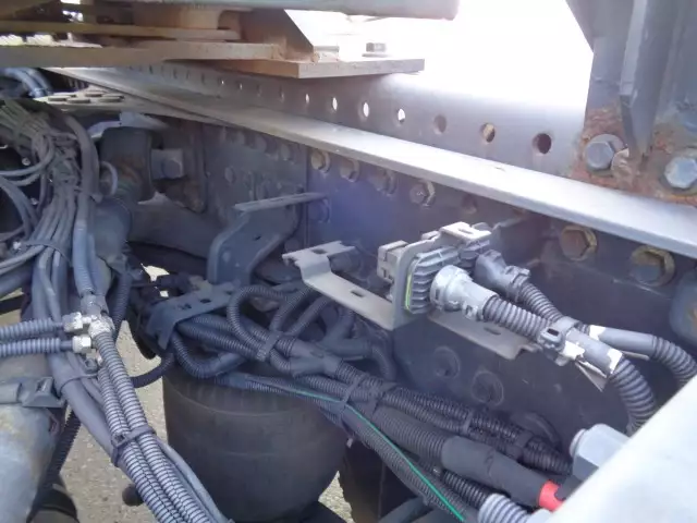 平成30年06月中古大型トラクタヘッドボルボトラックの画像15