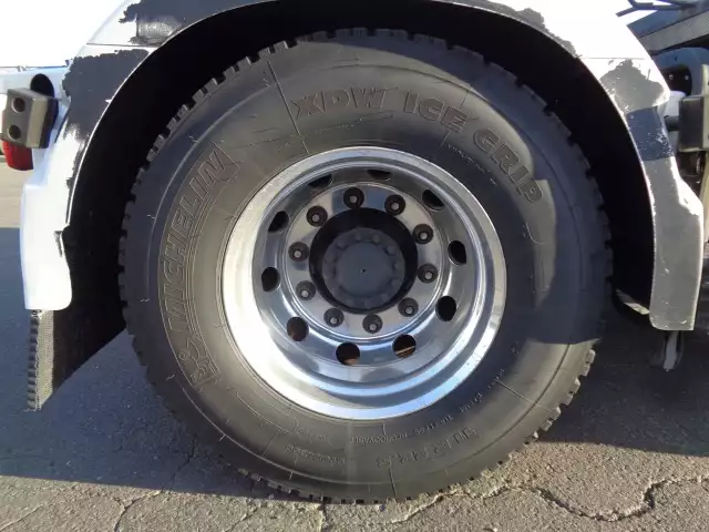 平成30年06月中古大型トラクタヘッドボルボトラックの画像21