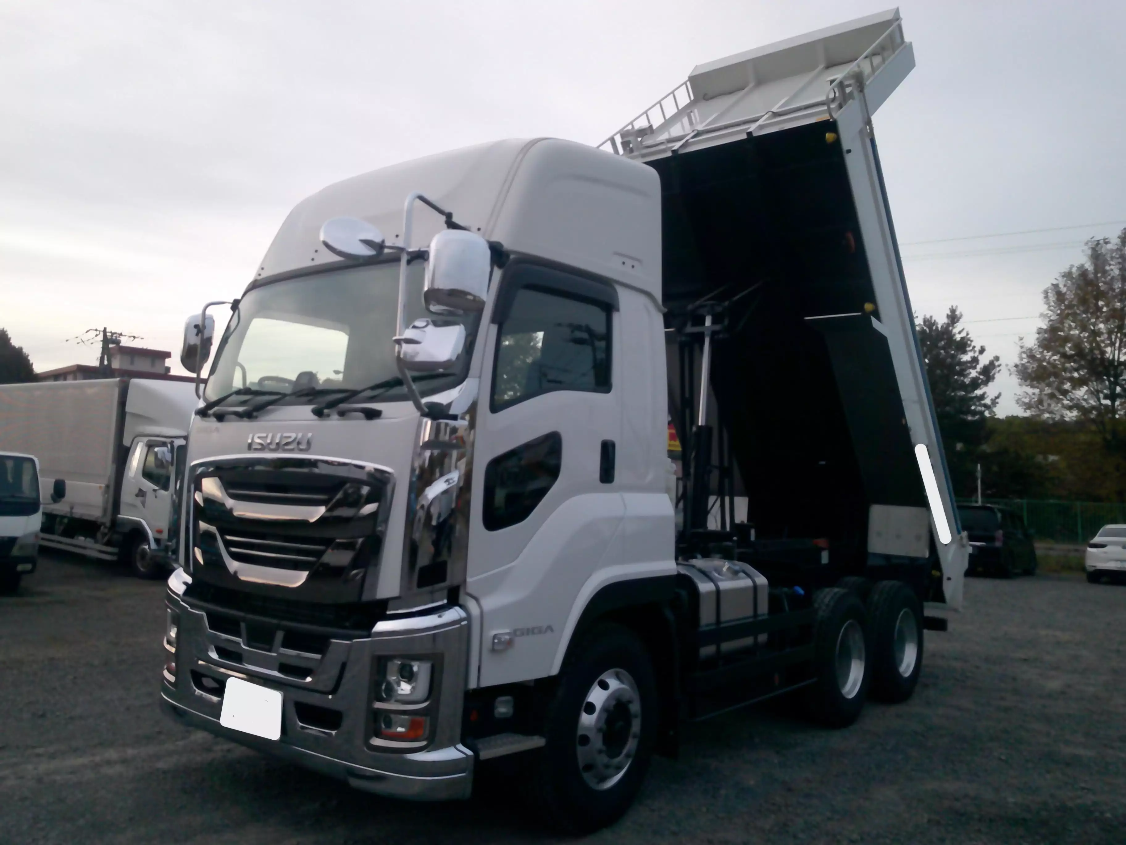 令和04年02月中古大型ダンプいすゞギガの画像10